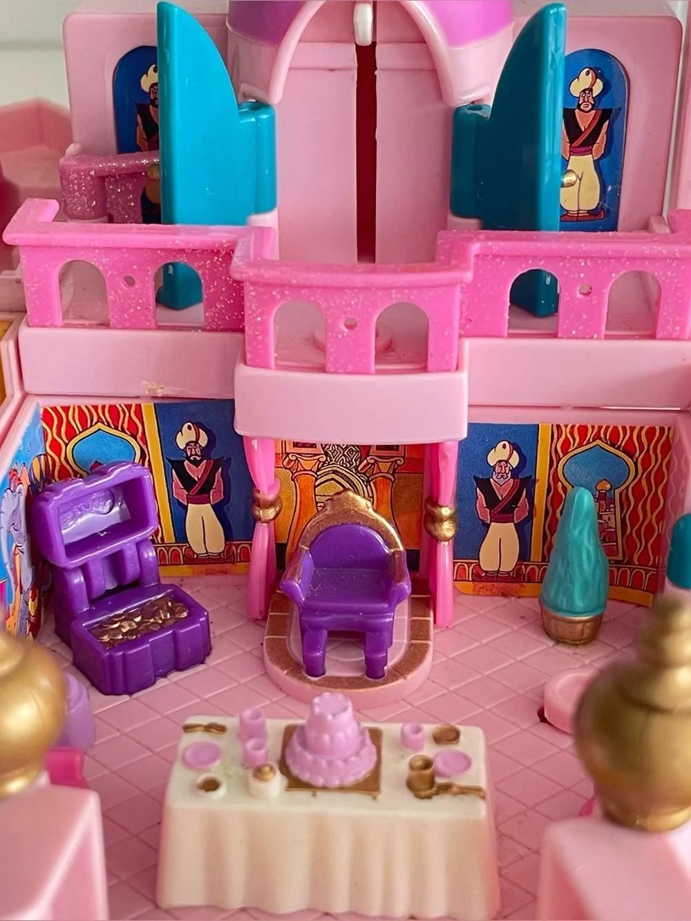 Vintage Disney Polly Pocket Aladdin Jasmine's Royal Palace 1996